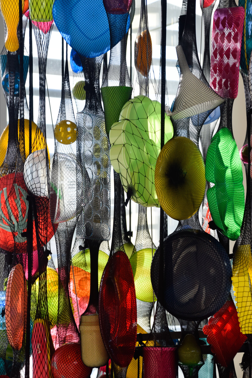 Judy Darragh, Lunge, 2022