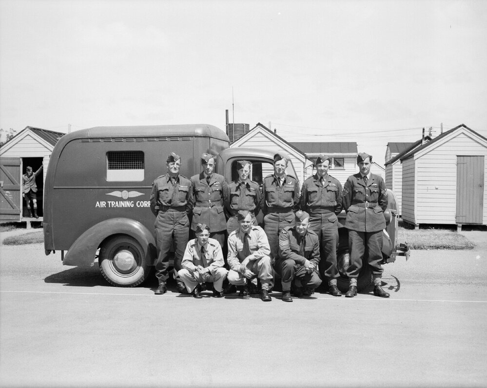 Air Training Corps staff at RNZAF Station Weedons