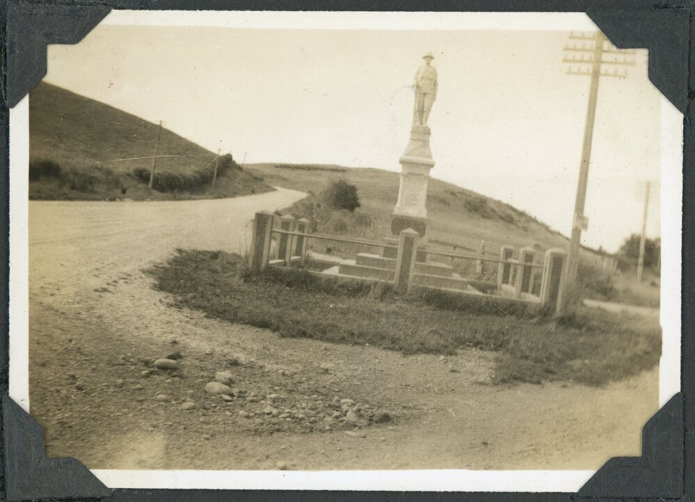Pukeuri war memorial