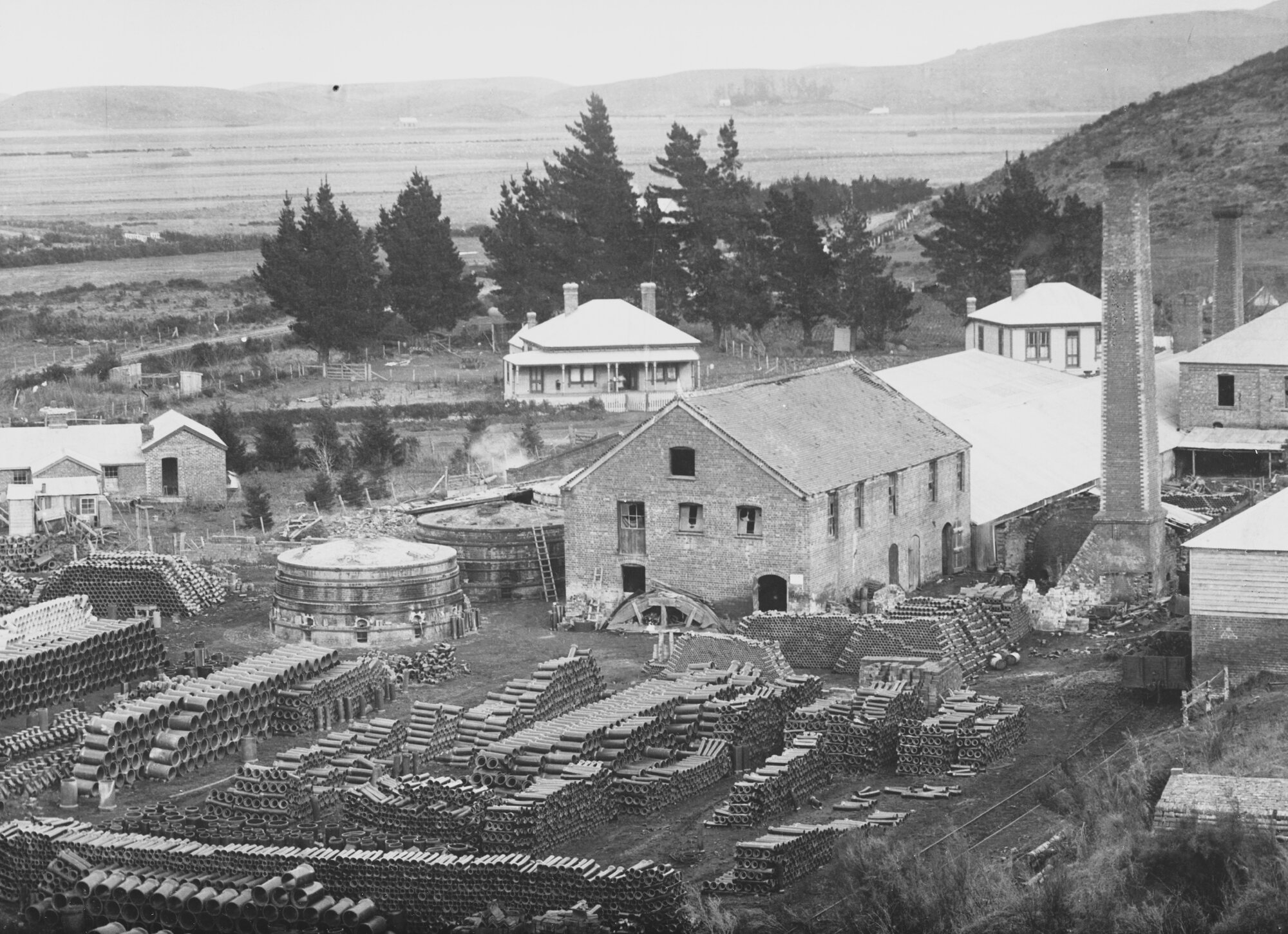 Homebush Brick, Pipe and Terra-Cotta and Pottery Works, 1924