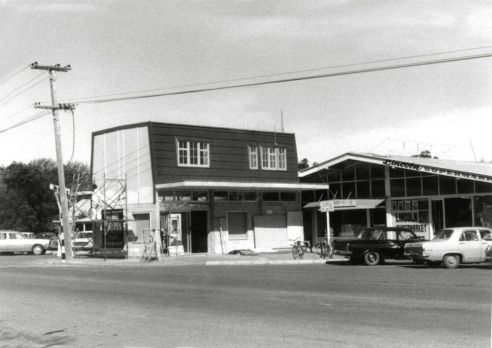 Lincoln Chemist  c. 1976