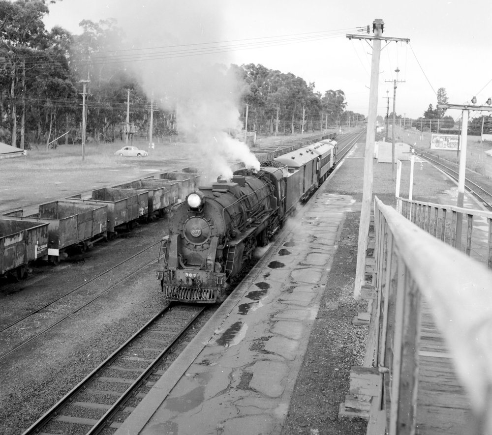 Steam Train at Rolleston Station