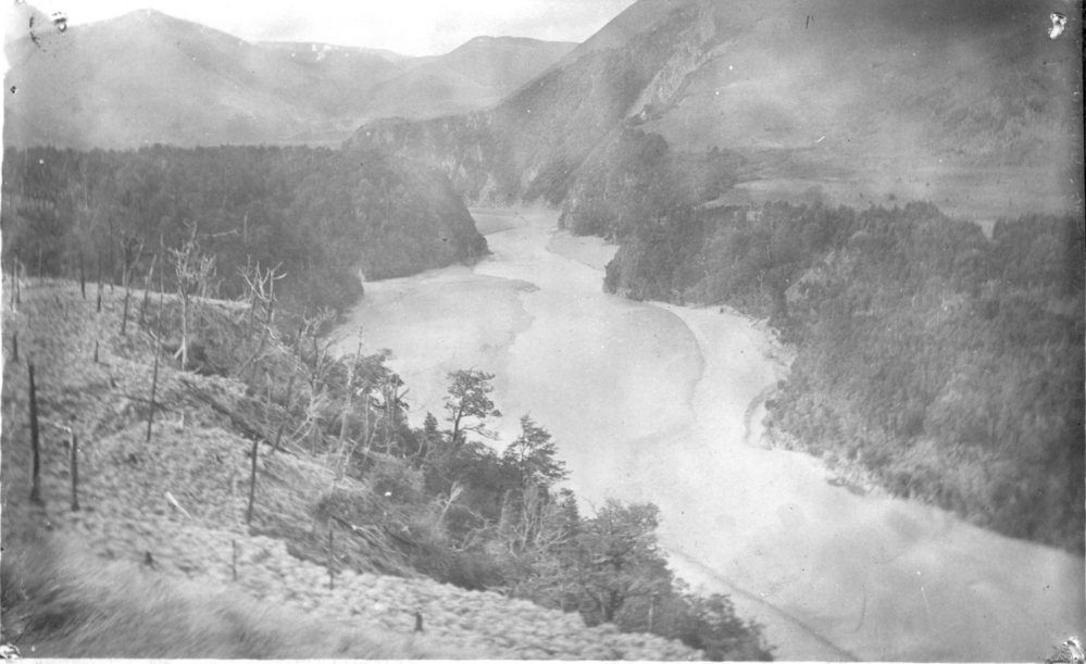 Looking up the Waimakariri from Otarama