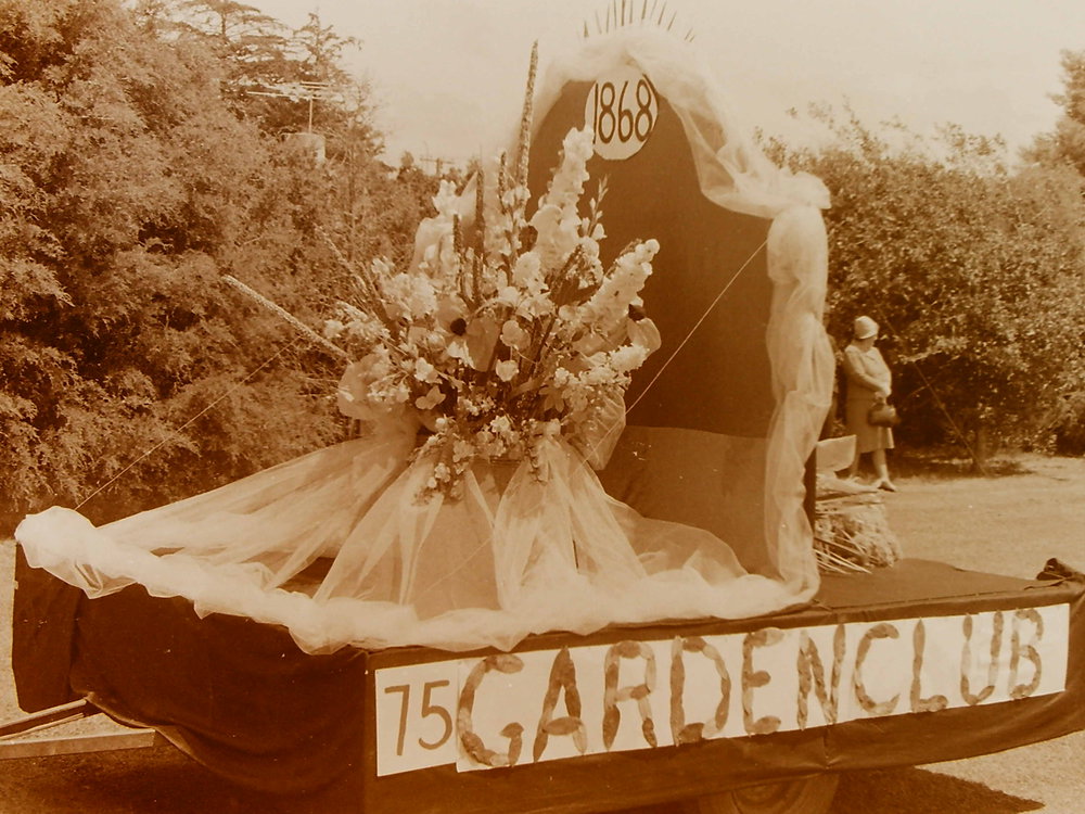 Southbridge Garden Club float