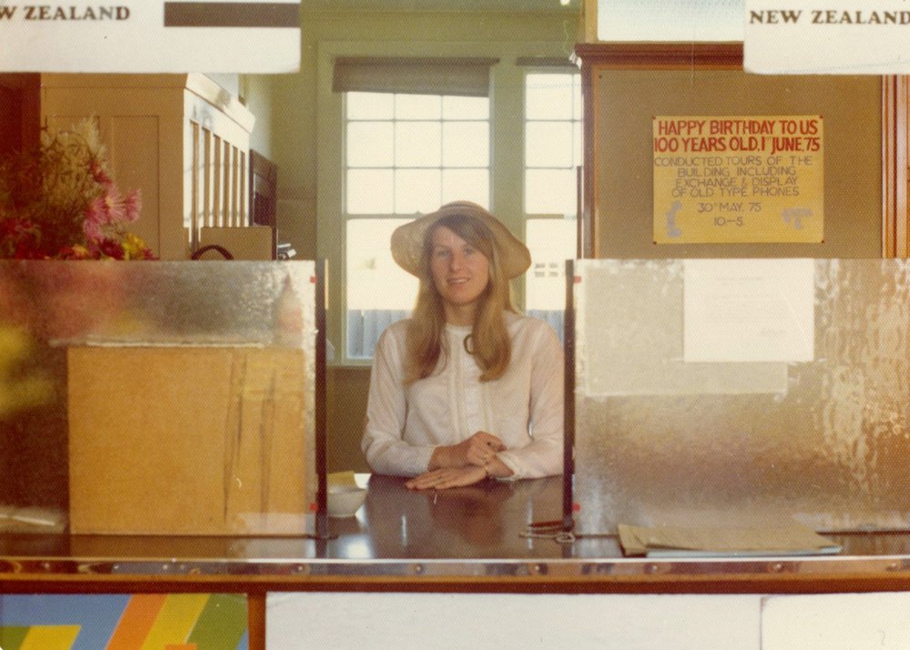 Teller Gaynor Gaunson at Darfield Post Office