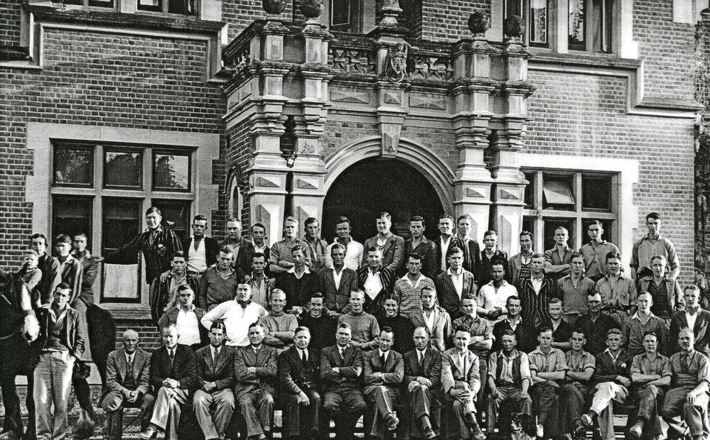 Students and staff at Lincoln College