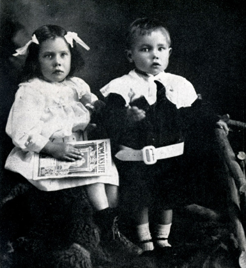 A young Mona with her brother Ted in the 1910s