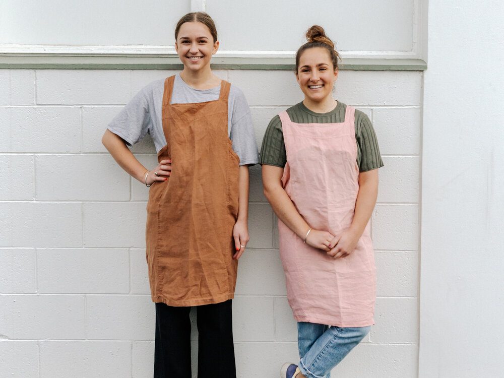 Two Raw Sisters - Margo and Rosa