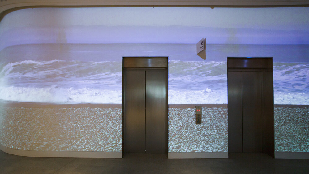 Projection wall:beach