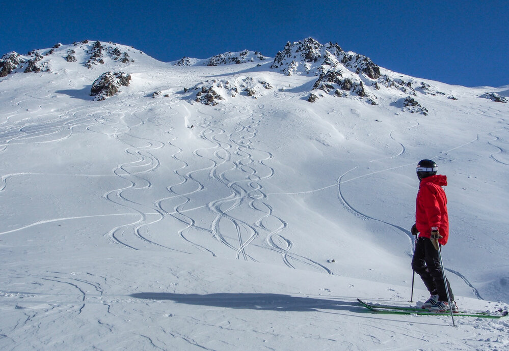 Bluebird powder day at Broken River