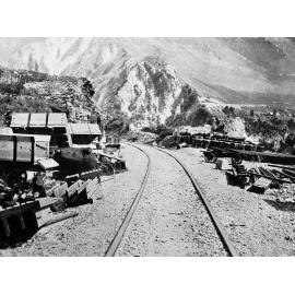 Midland Railway Line, appliances and materials for Staircase Gully