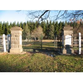 South Malvern Cemetery, War Memorial Gates