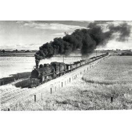 Goods train between Hornby and Lincoln