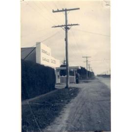 Dodwell's Garage, Lincoln, 1950s
