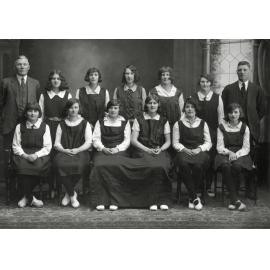 Lincoln Ladies Hockey Team, 1930