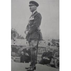 Tai Tapu War Memorial unveiling ceremony, Colonel speaking