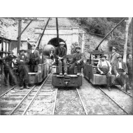 Electric engines at Otira 