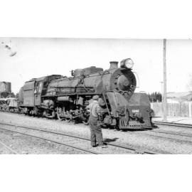 JA 1244 locomotive leaving Springfield station 