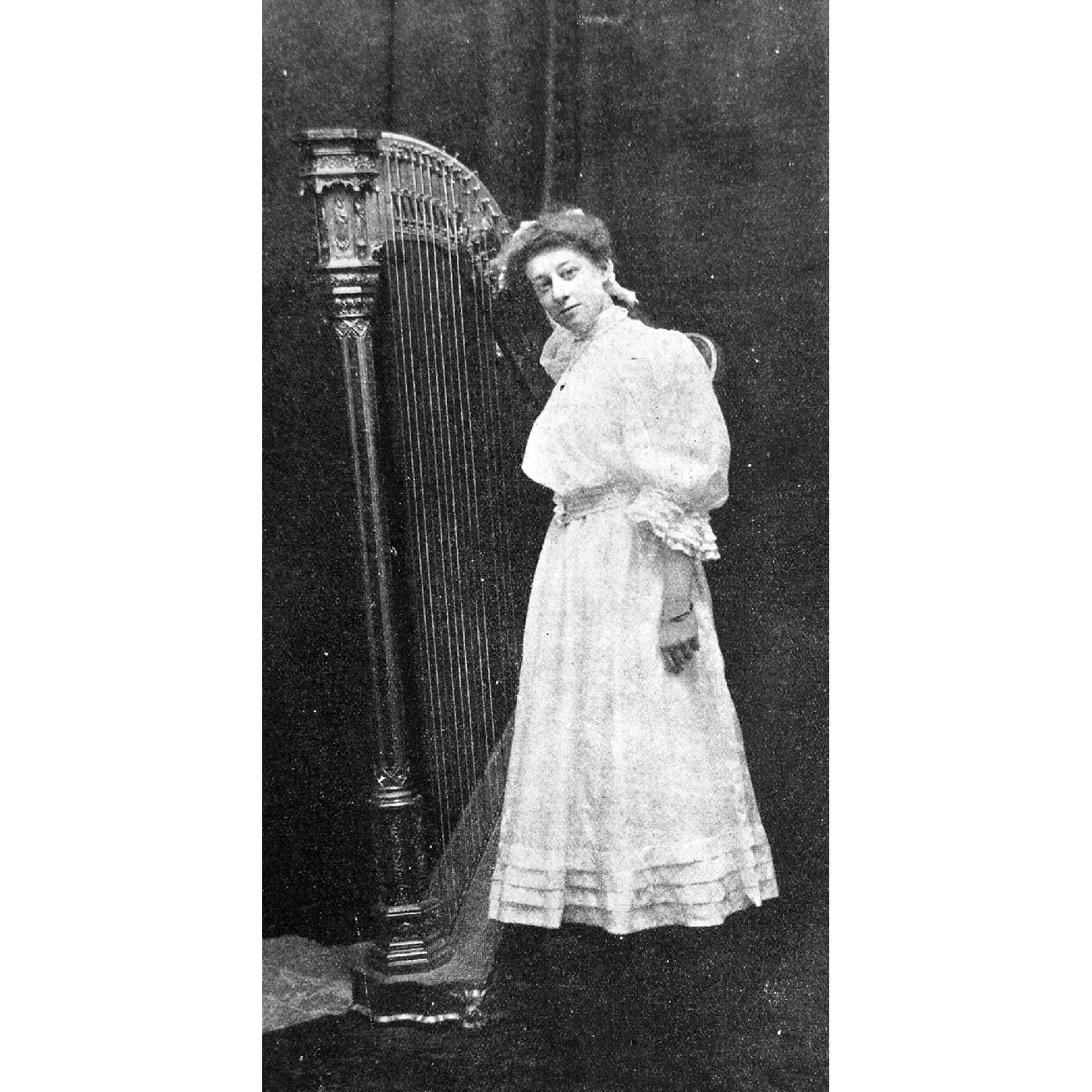 Lottie Barker 