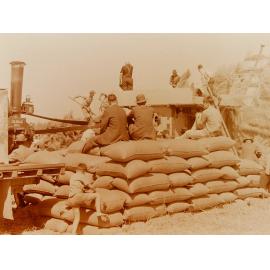 Cridge engine threshing hay 