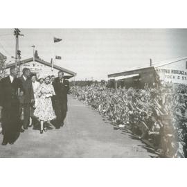 Her Majesty, Queen Elizabeth II in Darfield