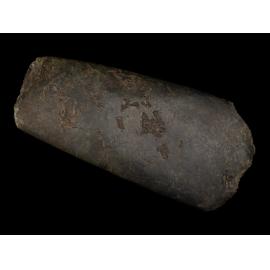 Pounamu toki dating 1500–1700, found at Sheffield