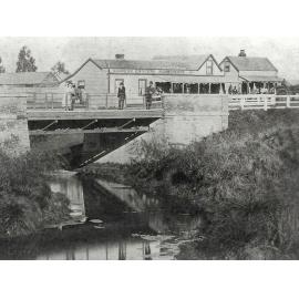 Liffey Cottage in Market Square, Lincoln, 1880
