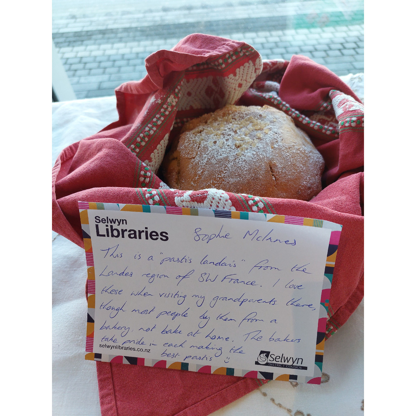 Sophie McInnes's Pastis Landais