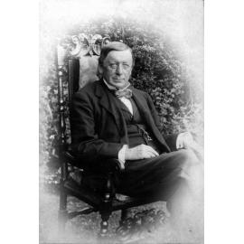 Disagreement about the opening of Te Waihora 