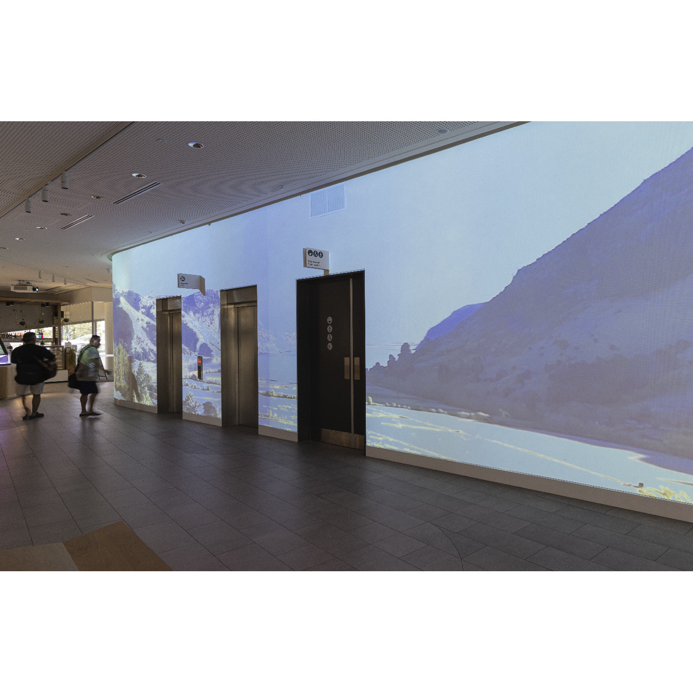 Tia Barrett, Te āhua o te wai | The em[Body]ment of Water, 2024