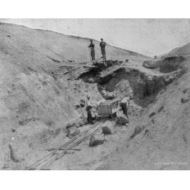 A difficult cutting near Craigieburn