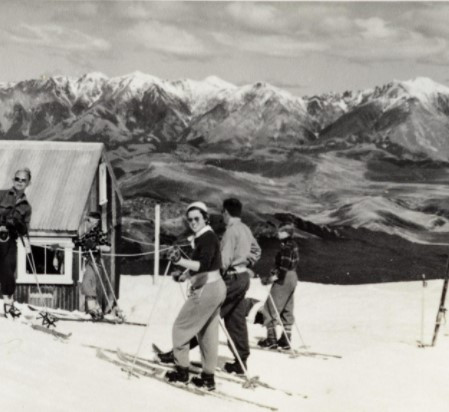 Labour weekend at Broken River, 1954.