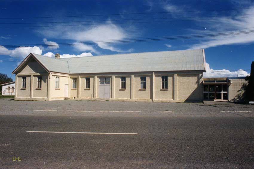 Second Dunsandel Hall incorporating the Dunsandel Library 
Photographer Allan F Chapman.
Ellesmere Historical Society EHS-3158 