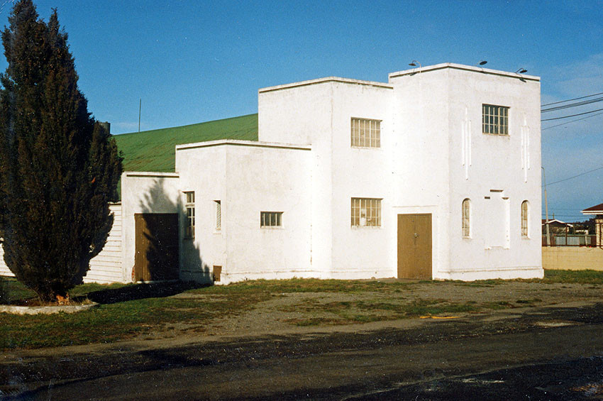 Town Hall, Leeston
Photographer Allan F Chapman
Ellesmere Historical Society chapman-166